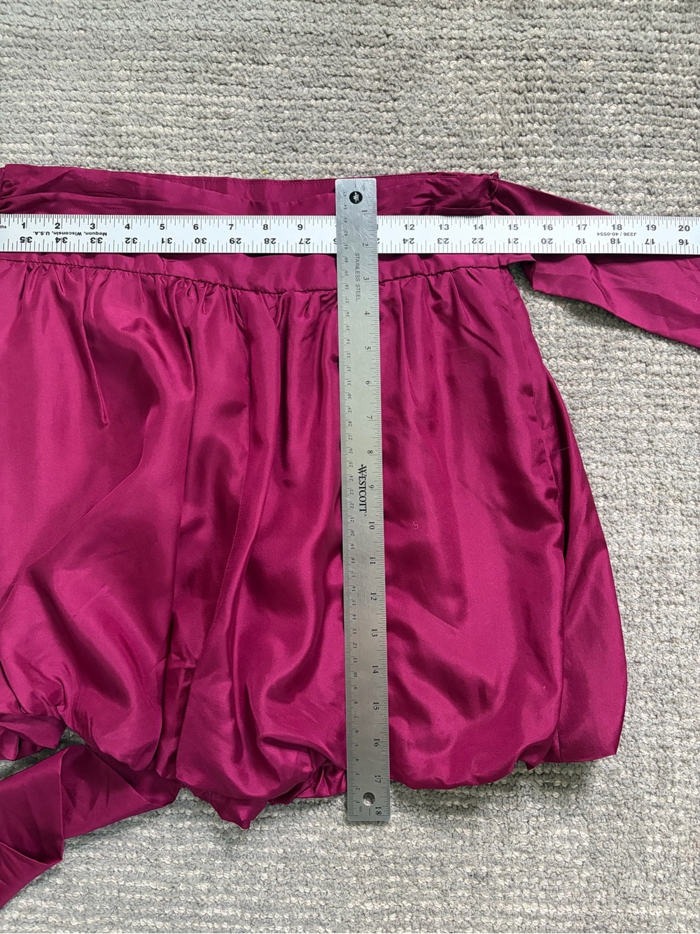 100% Silk High-Waist Bubble Shorts in Berry VINTAGE NEVER BEEN WORN - Picture 9 of 9